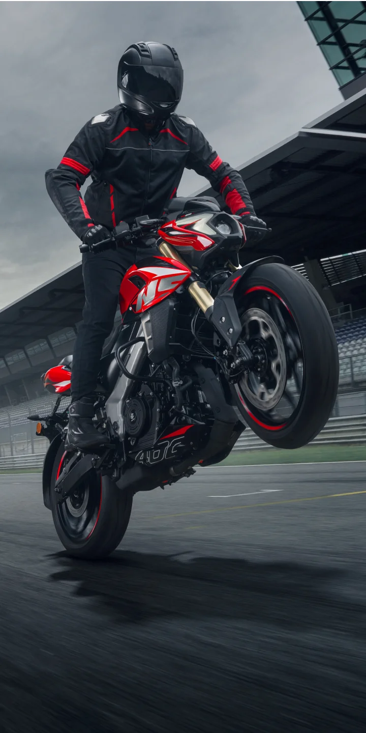 BAJAJ PULSAR NS 400 Z