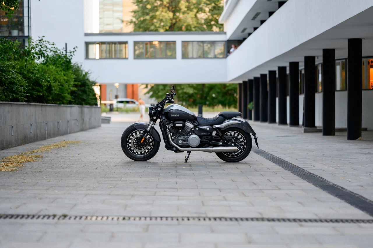 BENDA ROCK 300