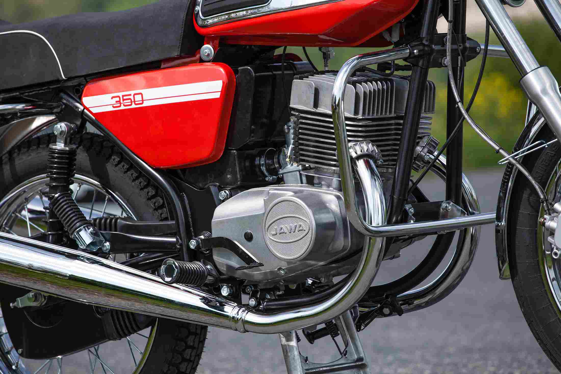 JAWA  350/634 REPLICA
