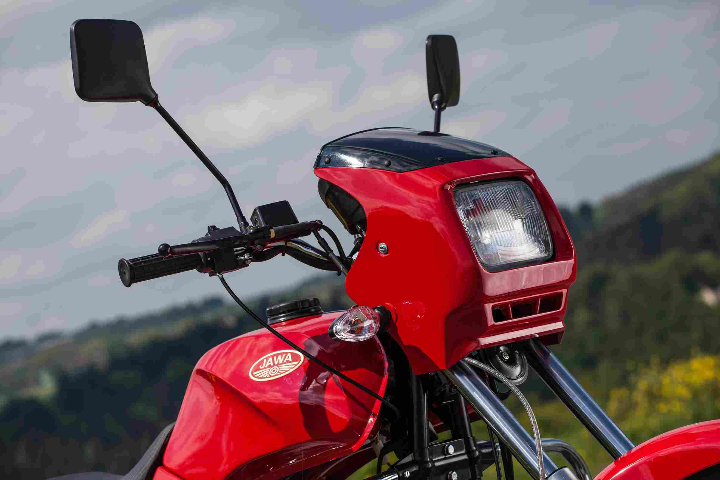 JAWA 350/640 PREMIER (STYLE)